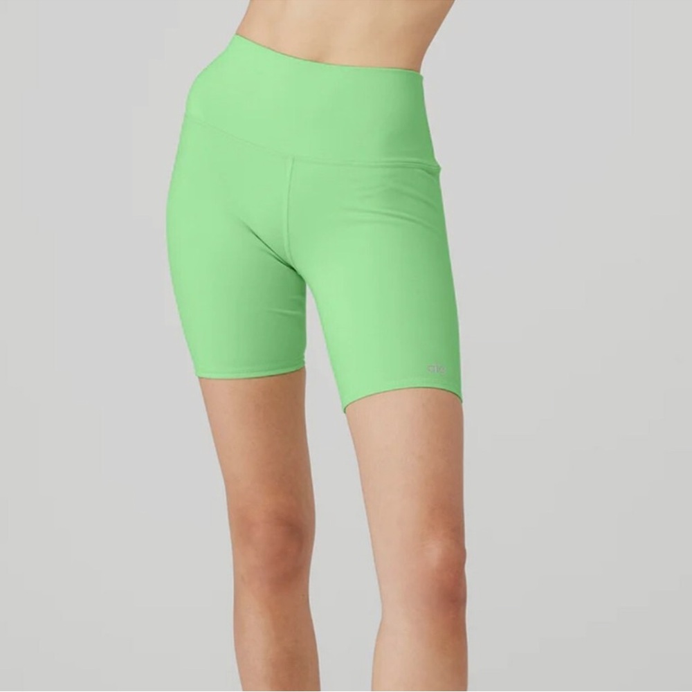 Alo Yoga 7” High Waist Biker Shorts Ultramint